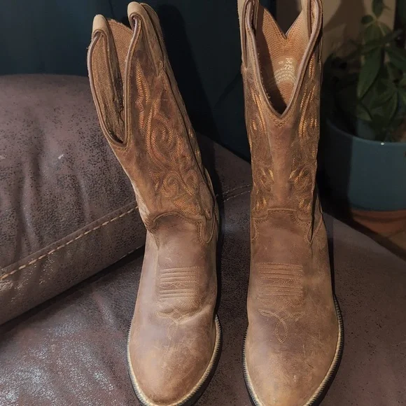 Justin Boot Co. Youth Bay Apache Cowboy Boots - Picture 3 of 9